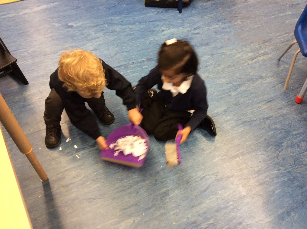 wilsonstfeed's tweet photo. Practising cutting , but then clearing the mess up after #wseyfs #wsbees #wspsed #wspd https://t.co/PjPVBqZJKT
