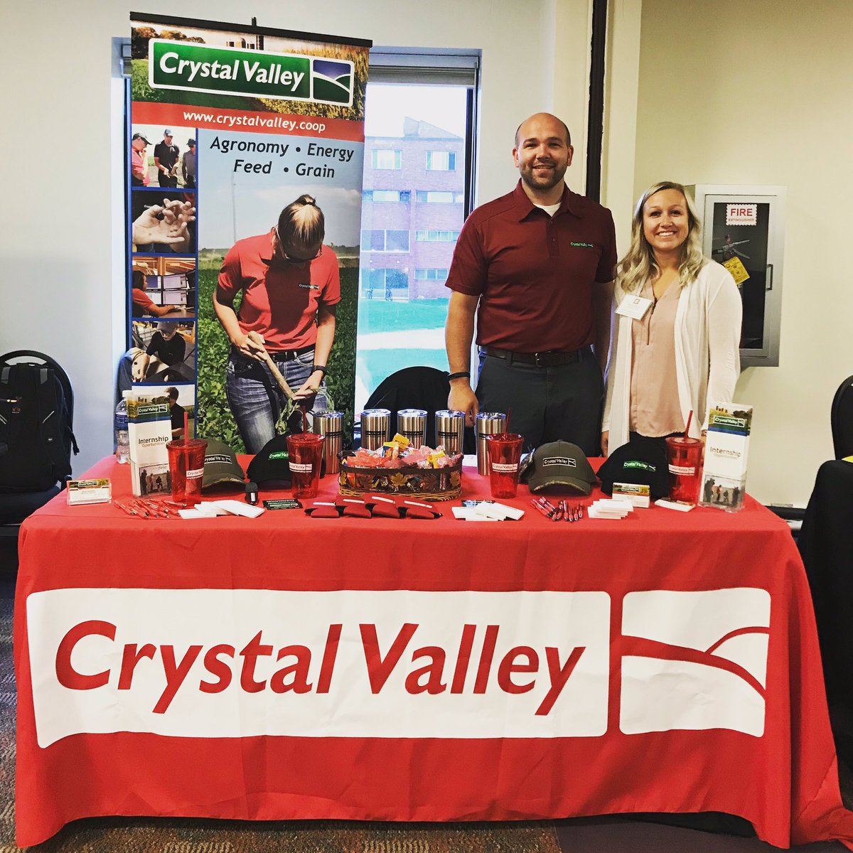 CrystalValleyMN's tweet photo. Attending the @SMSU_Ag Ag Career Fair hoping to meet with some potential interns for Summer 2019! Come and visit! #MnAg #agriculture #internship #recruitment #SMSU https://t.co/3dNRM7kRw2