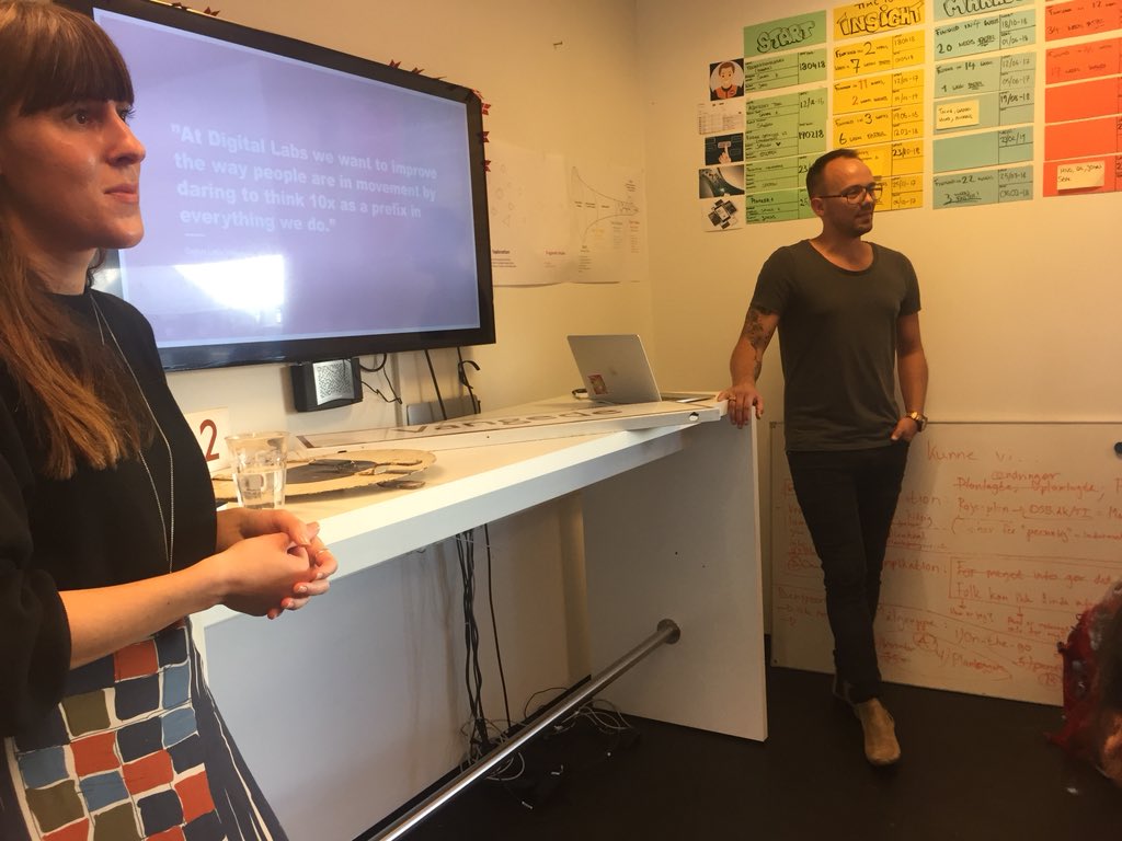 QueenofUX's tweet photo. @bysaugman is explaining how @dsb is daring to be innovative while striving to reach 10X #CPHUX #UX #cphftw #uxmeetandgreet https://t.co/ofnqvONiy7