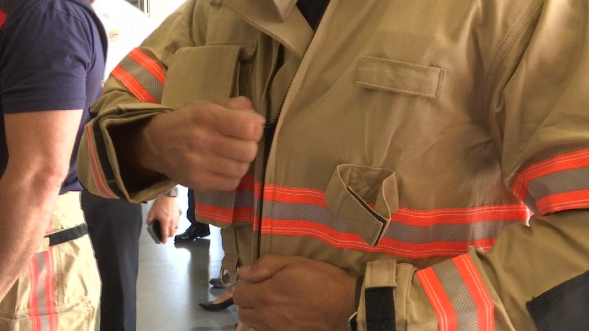 ExpTrackerApp's tweet photo. Tulsa Firefighters' new uniforms limit a firefighter’s exposure to toxins that could potentially soak into their normal bunker gear.

@TulsaFire

https://t.co/NwDVonISyE via @NewsOn6
#firefighters #Exposures https://t.co/WONPhxKkES