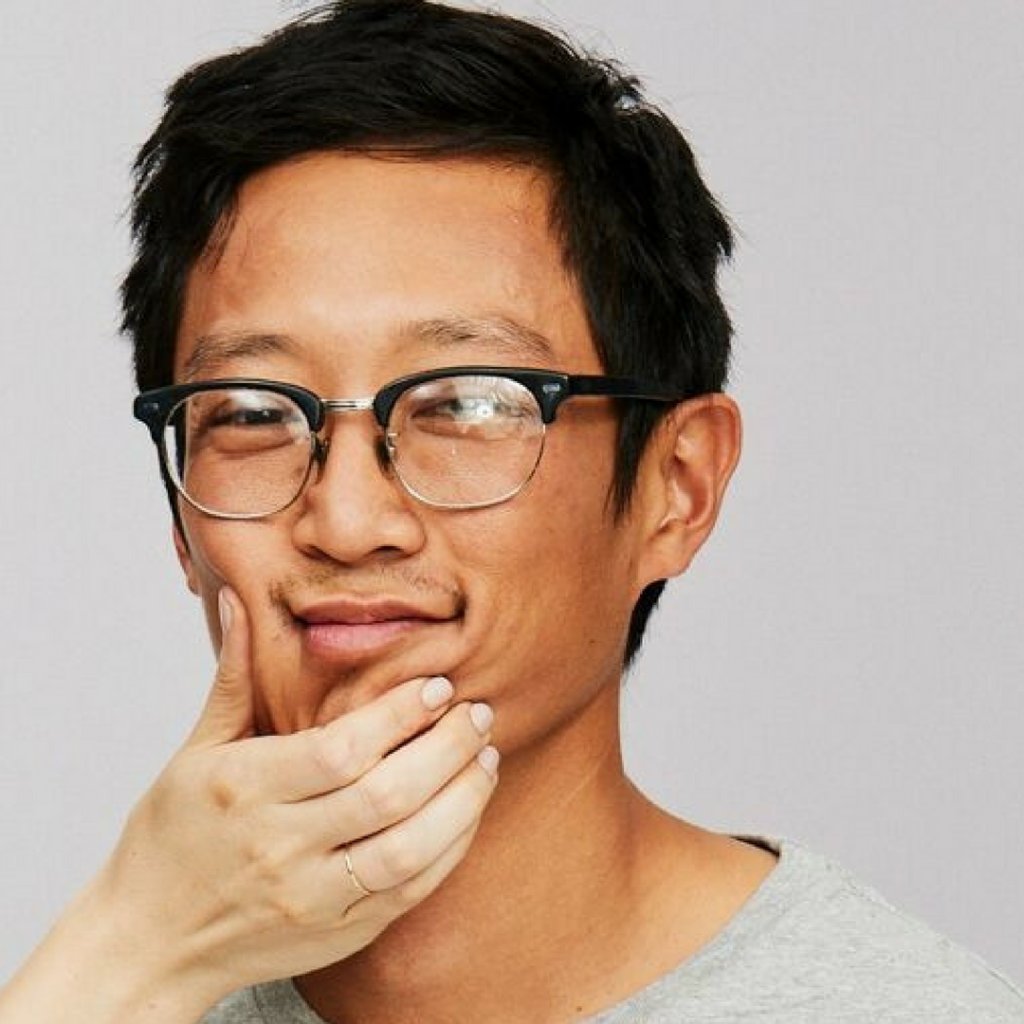 Every wonder how some guys maintain that youthful appearance as they age? <a href="/wearehims/">hims</a> looked at the anti-aging skin care strategies that in-the-know guys are using to stay looking fresh AF. buff.ly/2BTqUFY