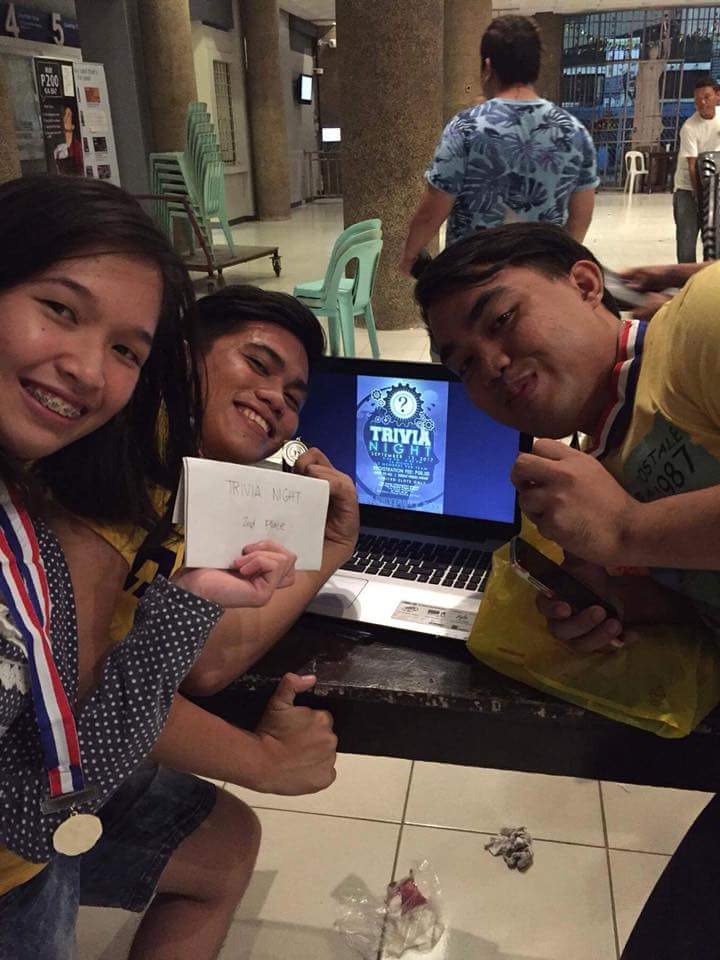 emmanmiano's tweet photo. From Owl in 2017, now Former Owl.
From no place every year to 1st place in 2017, now the champion. 😂😂 wow ha
Mas brayt name run and mas Chill af HAHA 😂
#FormerOwl
#TriviaNight
#Adults?
#TeacherEducationProgram 😇 https://t.co/pWe60vj5AZ
