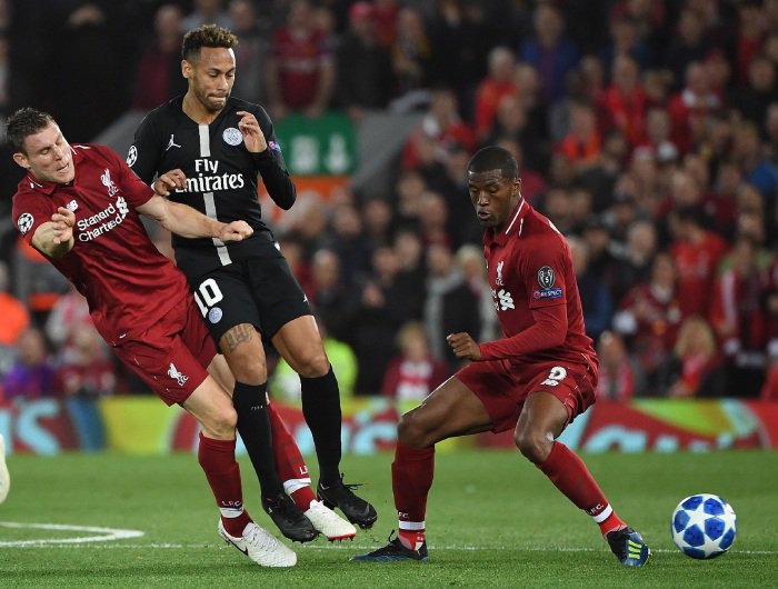 Rothensenflamme's tweet photo. 📌 Le prog du jour:

🕕 Le prob du #PSG est-il surtout mental? #LIVPSG 
🔹 ITW en 3 pts. Le niveau de Man City avec Christophe Lollichon.
🔹 Le journal moyen 

🕖 La L1: l'excuses aux contre-perf du PSG? 
🔹Focus: L'OL peut-il sortir un gros match? 
🔹Retour sur #ASMATM
#RMCLive https://t.co/D4TjD43ke9