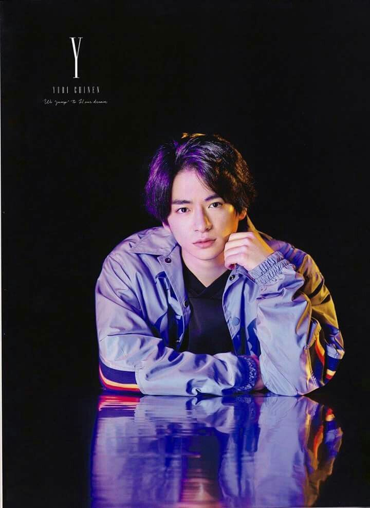 Also, we need to see Chinen in formal attire more. He looks so handsome.