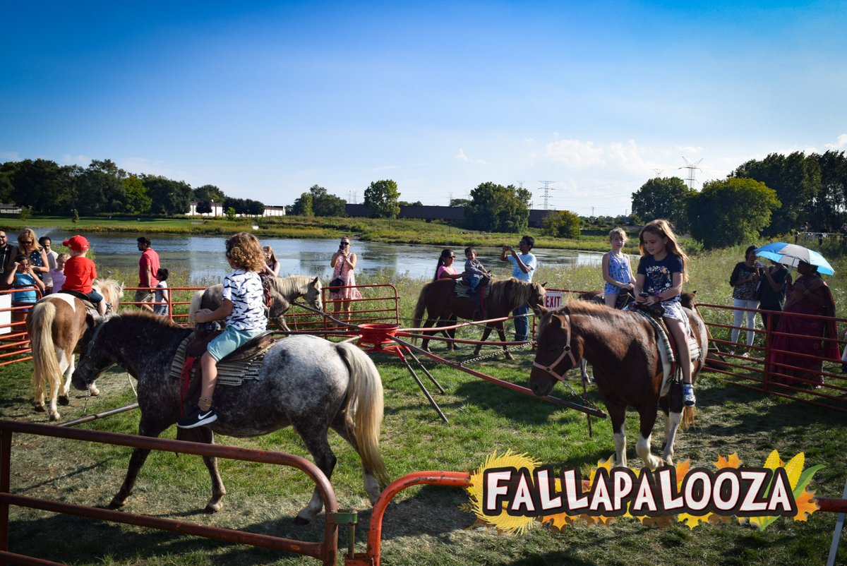 WheelingParkDst's tweet photo. Thank you to everyone who made it to the 2018 Fallapalooza event at Heritage Park! We had a great time and hope you did as well. Special shout out to our sponsors and partners!   See you all next year!   #ThinkFall  #WPDEvents https://t.co/j8iCAtMY3h