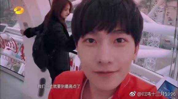 YangShuangPH's tweet photo. Here's a little something to kiss us goodnight.
A selfie with the lady. π€
We see what you did there, #YangYang. ππ
#ZhengShuang #YangShuang #YangShuangPH #ιη½ #ζ¨ζ΄ #ζ΄η½ #LOVEO2O #OTP #Cdrama #LoveO2OTheChamps https://t.co/4YXOV5ohJ5