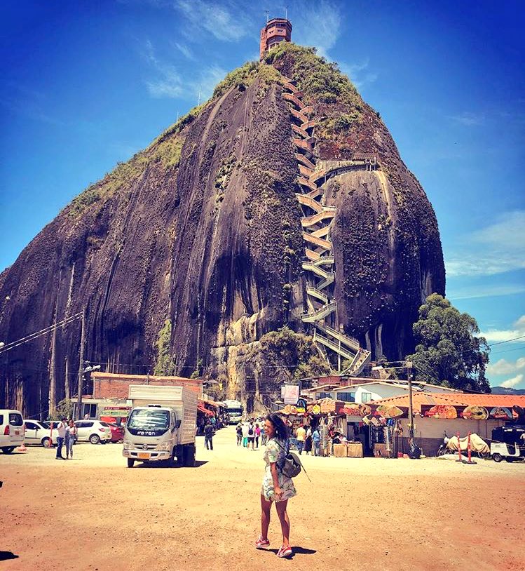 Thank you @lonelyplanet for such a helpful #Colombia #destinationguide I climbed the near 700 steps of  the #piedraelpeñol in #guatupé not to mention visited a #coffee plantation #traveltips #lonelyplanet 🌍 ✈️