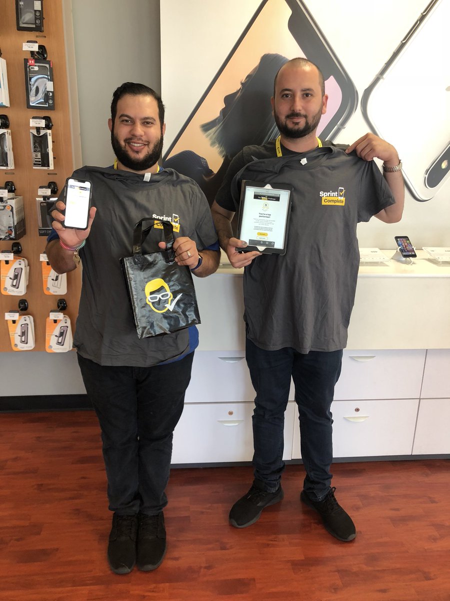 Top performer on the Sprint Complete Quiz!! If your phone needs protecting Sprint Fletcher Parkway has got you covered with Sprint Complete. @KComptonSC <a href="/SilverPalander/">silver palander</a> <a href="/SDMikeE1331/">mike eccher</a> <a href="/codybwelker/">Cody Welker</a> <a href="/DannyIsho/">Danny Isho</a> #CompleteSouthwest