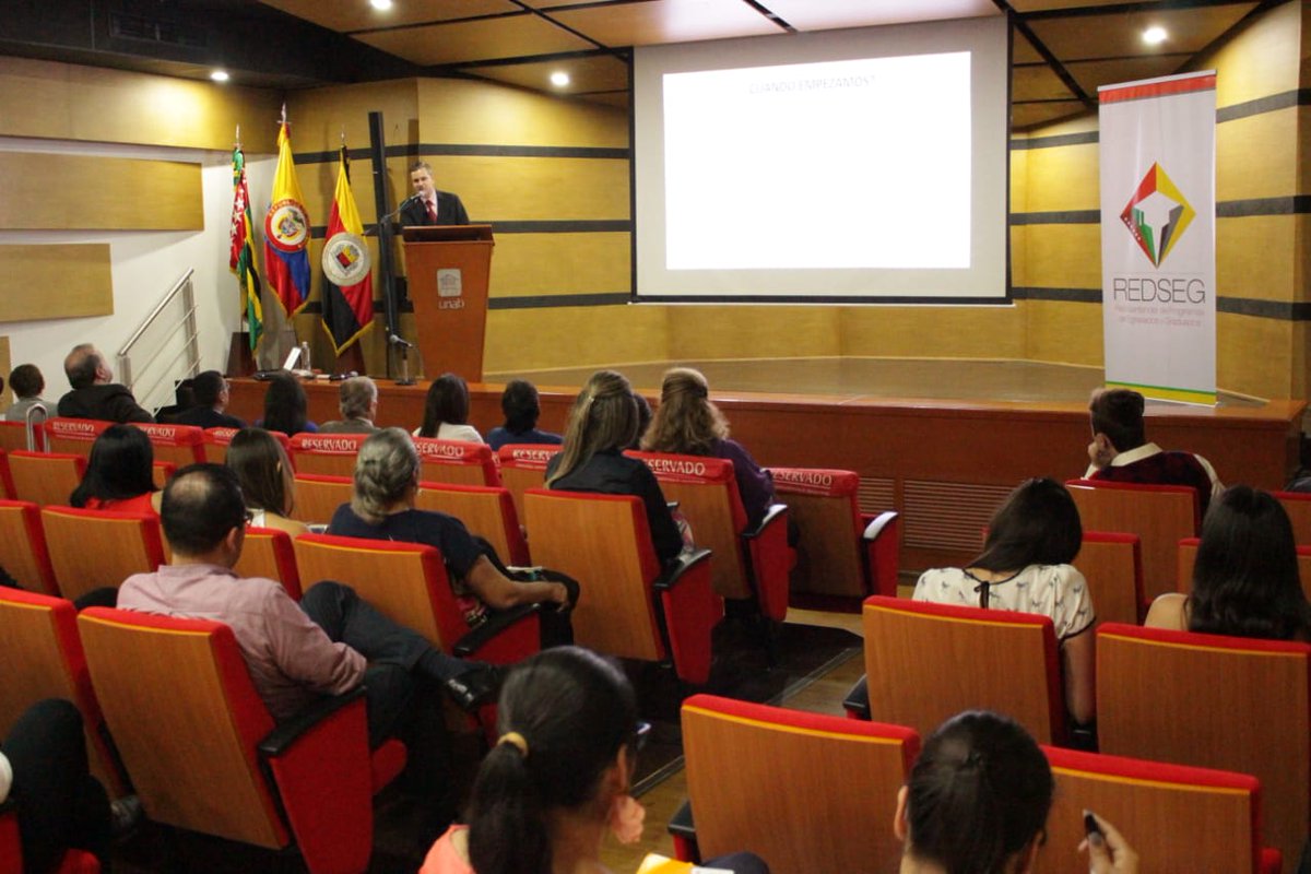 UIS's tweet photo. #Sabíasque la UIS se suma a iniciativa que busca impulsar el trabajo colaborativo entre los graduados y egresados de las IES.
La Red Santander de Programas de Egresados y Graduados - #REDSEG es una apuesta impulsada por 11 instituciones de Educación Superior de Santander. https://t.co/HvAXytpUzD