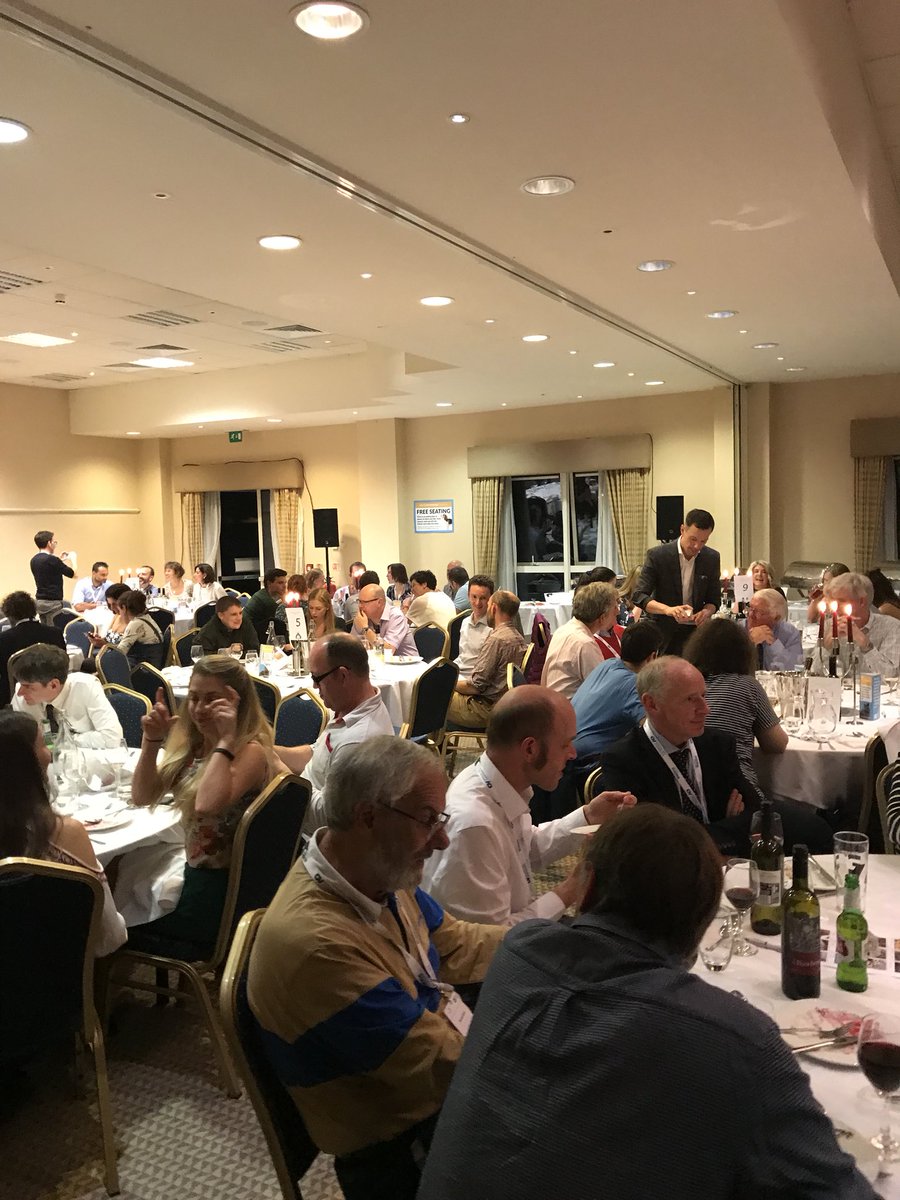 Official_Vet's tweet photo. A great evenings networking #OVConf18 https://t.co/S427jJStUv