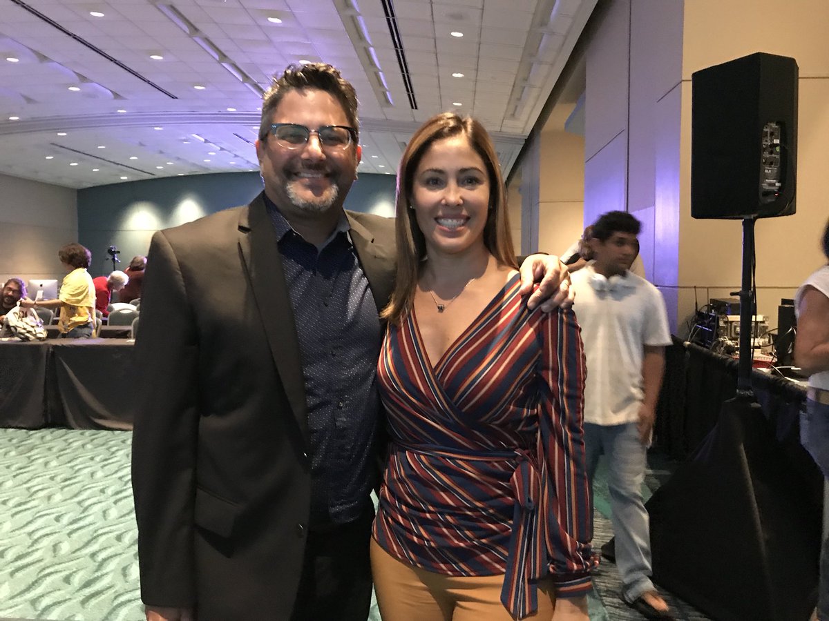 julito77's tweet photo. To one of the BEST journalists I know, @omayasosa, thank you for everything! An honor to be on the @cpipr panel today. Your work has done so much for #PuertoRico. Super proud to have helped amplify it a bit. Lead the way, boricua! 🇵🇷 #365Maria https://t.co/LSAoDijAc2