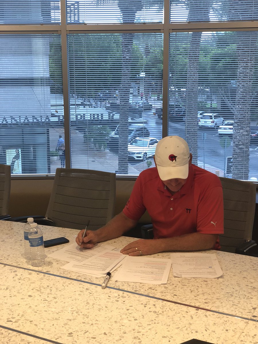 Get ready to hit it farther! We spotted Founder Bryan Hepler at Tathata HQ working on the new DISTANCE course! #ComingSoon #Golf
