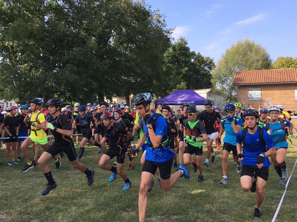 unss24's tweet photo. #TuSaisQueLanneeSeraBonne quand arrive le 1er #raid #UNSS 👍🏻 #CO #VTT #trail #runandbike #junglecross sous un temps estival pour les 50 équipes collèges et lycées de #Dordogne 💪🏻 Super journée de @Sport_Scol à #Tocane & #Montagrier en présence de M. l’Inspecteur d’académie. https://t.co/2GJZMXVIOh
