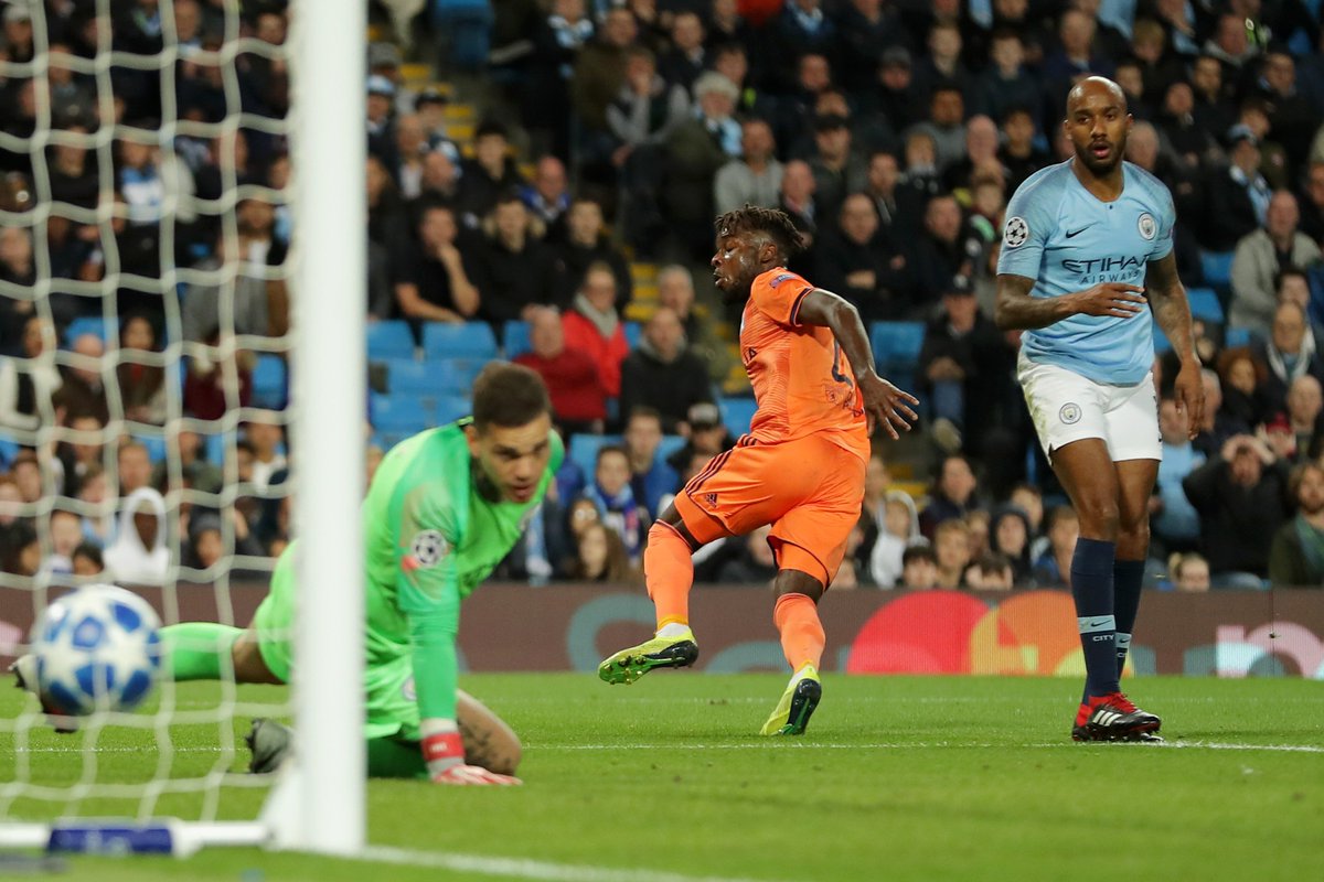 ChampionsLeague's tweet photo. ⚽️ '26 Maxwel Cornet
⚽️ '43 Nabil Fekir

ℹ️ Manchester City are unbeaten in their last 8 #UCL group stage home games (W7 D1)...

🔴🔵 Shock on the cards? 

#UCL https://t.co/h23HnZSPJG