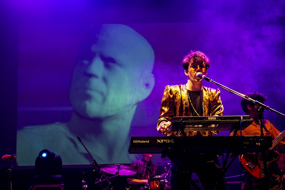 [Fotos] Mi Amigo Invencible, Jvlian, Perras on the Beach, Gativideo y más: bit.ly/2po4iVc.