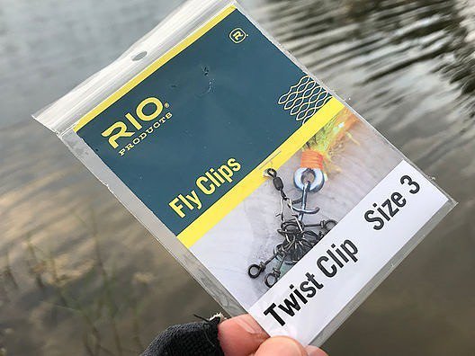 If you haven’t yet seen our review of the new Twist Clips from @rioproducts , then be sure to hit the link in our bio 😏
•
•
•
#flyfishing #rioproducts #troutfishing #bassfishing #saltwaterflyfishing #fishingaccessories #savethetippet #nomoreknots #demystifyingfly