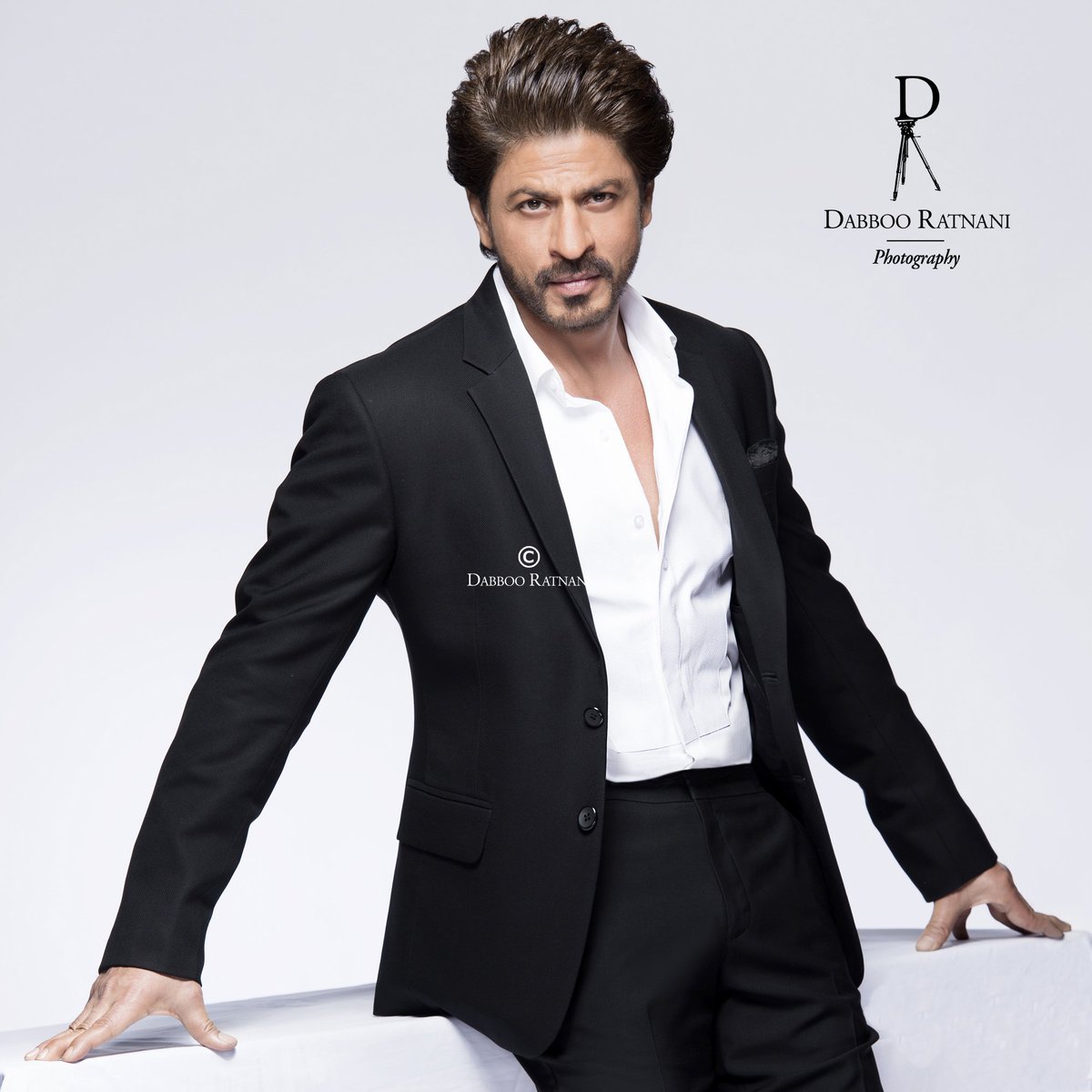 DABBOO RATNANI on Twitter: "Suave #SRK @iamsrk ...