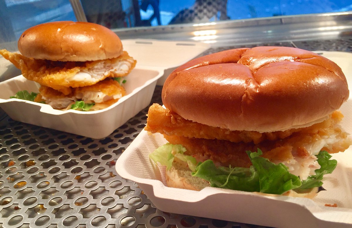 Still a favourite in our Burger Menu:

“The Chilli Fish Burger” 🌶😋
A succulent piece of battered haddock served in a toasted brioche bun with lettuce, chilli mayo and crispy fried onions! 🐟🌶
#nomnomnom 😋