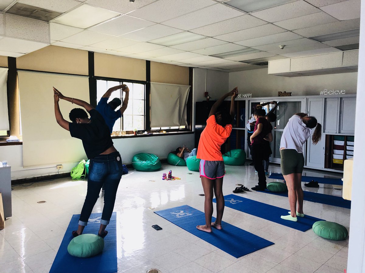 AlishaDelorenzo's tweet image. A sneak peek into our student wellness room and the inner work our students put in to be “Ready To Learn” #APWellnessProject