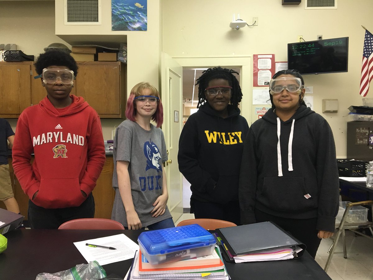Henley4Science's tweet photo. @WileyMS @WSFCS_Science cleanest separation of the day 100% across the board! https://t.co/IQOpqBg8kZ