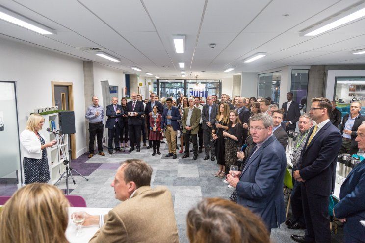 PunchlineGlos's tweet photo. Private party quietly celebrates major business milestone for @GFirstLEP and @thegrowthhubbiz. #Glosbiz @uniofglos 
Read more: https://t.co/2qmYuon5q7 https://t.co/SixRsnGZJ1