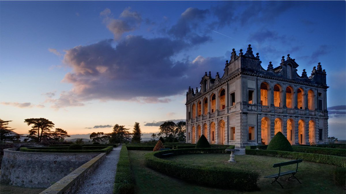 amazing_italia's tweet photo. #italy #Veneto #villa #montecchia #capodilista #elegance #fascinating #History #tradition #art #Classics #beauty #culture #exploring #attractive #inspirations https://t.co/PqIkyXBRIJ