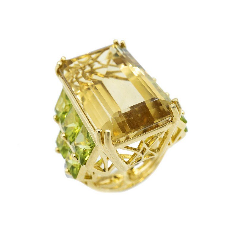 Barnebyses's tweet photo. Hoy damos la bienvenida a #Barnebys a Tessera Subastas; una empresa que es líder en las subastas de objetos de celebrities. Su próxima #subasta dedicada a #joyas y #relojes tendrá lugar el 27 de septiembre y te invitamos a descubrirla en este enlace https://t.co/Yqi5NgNwMV https://t.co/WyFheBPos8