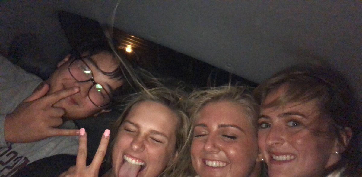 braybrown7's tweet photo. Happy bday😜 @LeoBeeghly hope u have the best dayyyyy https://t.co/27Z0wRP7AY