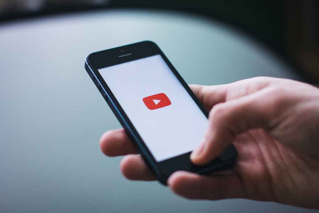 The Truth About The September 25th YouTube Change imwithjay.wordpress.com/2018/09/19/the…