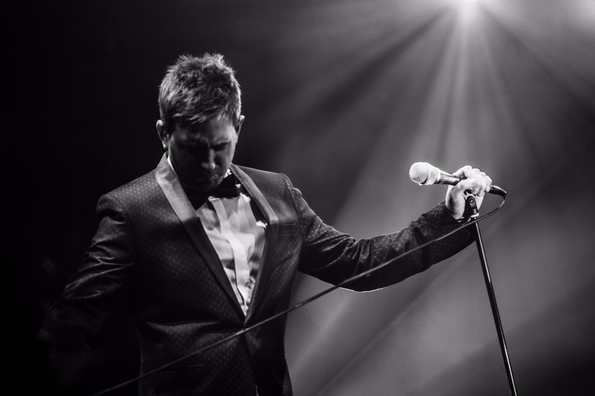 EARLY BIRD OFFER💸

Mark Daniels as <a href="/ultimatebuble/">Ultimate Bublé</a> performs hits of Michael Bublé in this stunning live tribute show featuring his incredible live band. Claim your early bird offer of £16 tickets now🎟️ bit.ly/ultimatebubleo…