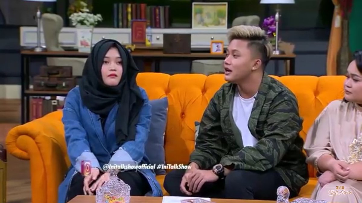 Keluarga terbaik smoga sllu bahagia kang <a href="/newsuleprikitiw/">SULE prikitiw</a> <a href="/rizky_febian/">Rizky Febian</a> <a href="/putridelinaaa/">Putridelinaa</a> ❤😍  youtu.be/dTK-Neqt70s