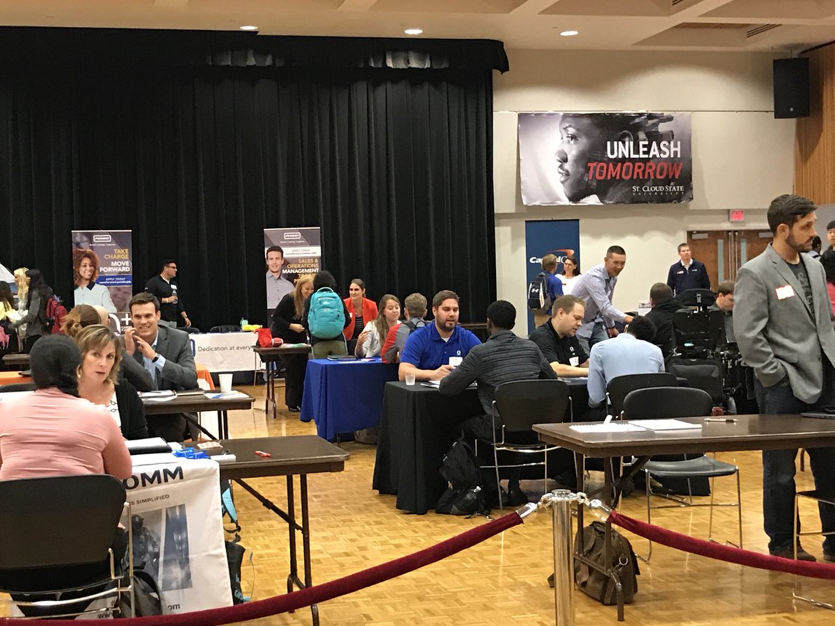 SCSUCareer's tweet photo. Look at all those employers doing resume reviews!
#JobFairPrep success! https://t.co/UhBwEfhjTI
