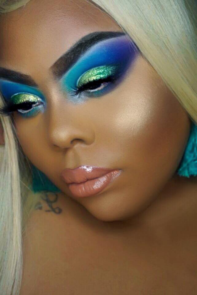 MkupbyShanShan's tweet image. 💚 @ABHcosmetics Brow pomade in ebony 
💚 @ABHcosmetics brow gel
💚 @sugarpillmakeup Mint Soda Pigment in lid

@shrinkle @norvina1 #shrinkle #norvina #abhbrows #abh #AnastasiaBeverlyHills #sugarpill