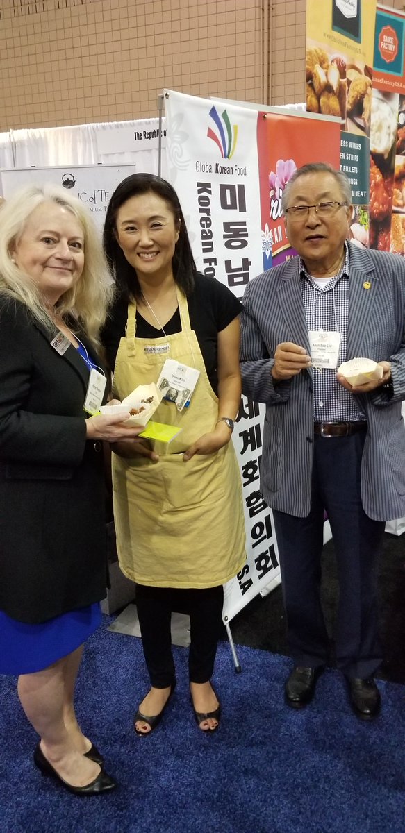KARASEUSA1's tweet photo. 2018 Atlanta Foodservice Expo https://t.co/3fNOe5KPoS