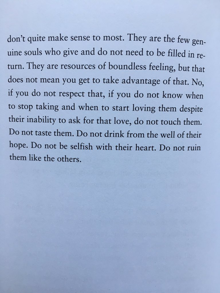 BiancaSparacino's tweet photo. Let me tell you about people who love deeply. ✨

One of my favorite poems from my newest book. You can read more here: https://t.co/JMYrZjZ1Sd https://t.co/ZeRVCMgHgs
