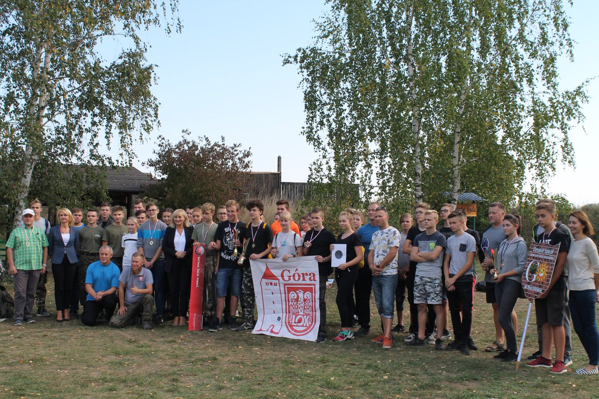 108Project_'s tweet photo. No i po zawodach...nie ma chyba większej satysfakcji niż widok młodzie��y która podejmuje wyzwanie i naprawdę świetnie się przy tym bawi. Ponad 50-siątka bardzo fajnych dzieciaków uczestniczyła dziś w  Zawodach Strzeleckich LOK Góra. https://t.co/eACPbfDR5f