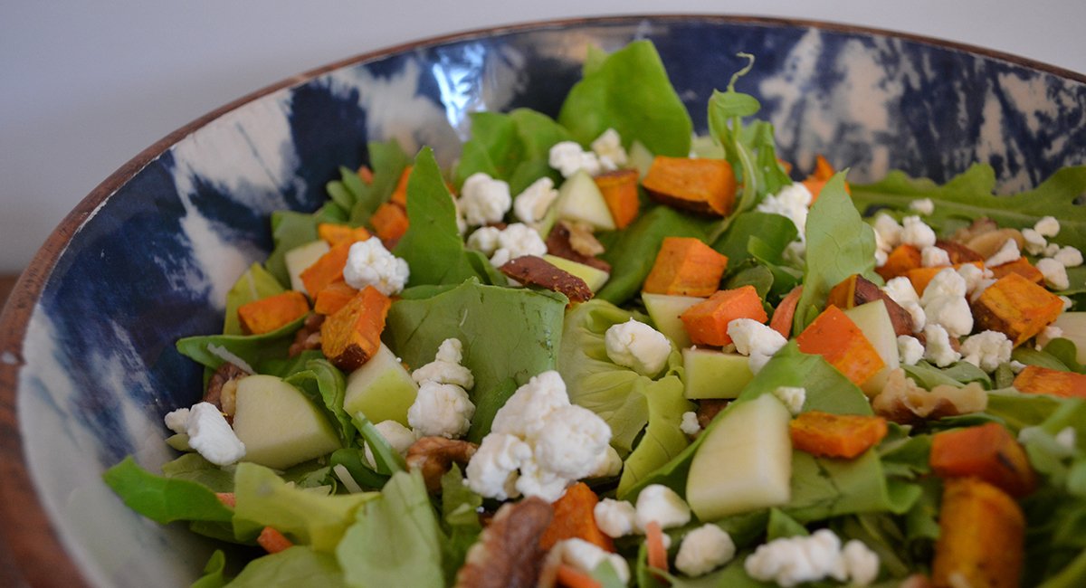 BeWellBos's tweet photo. Make this crunchy apple and sweet potato fall salad https://t.co/WS8hIOXhr3 https://t.co/96JZvd53gN