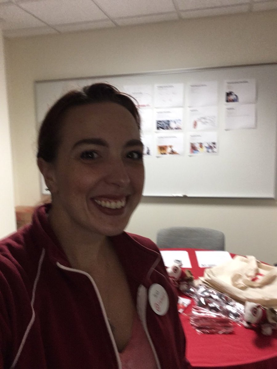 Back on campus for #Resumania #scsu <a href="/SCSU/">Southern Connecticut State University 🦉</a> #d460 <a href="/Target/">Target</a>  <a href="/julesx521/">Juliette Le Barko</a>  @William_Valente