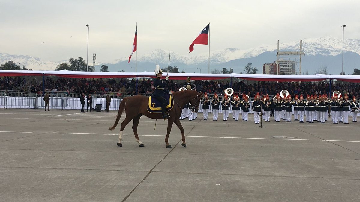 Военный парад в Чили парад, проходит, Сантьяго, военный, также, Обычно, армии, независимости, праздники, является, половине, торжественным, второй, окончанием, патриотические, воспринимают, двухдневного, единое, целое, прямом