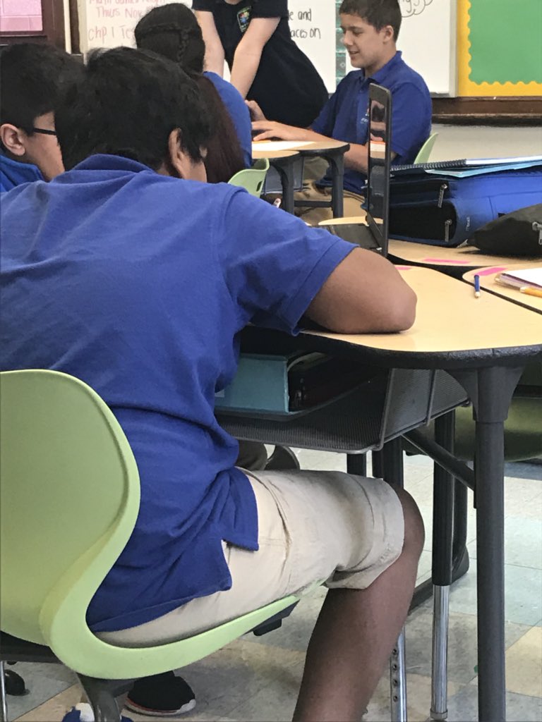 Using Google Earth to learn about longitude, latitude, and coordinates #bstemhartford <a href="/BSTEMhartford/">Betances STEM</a> <a href="/MrRichT1P/">Tyrone Richardson</a>