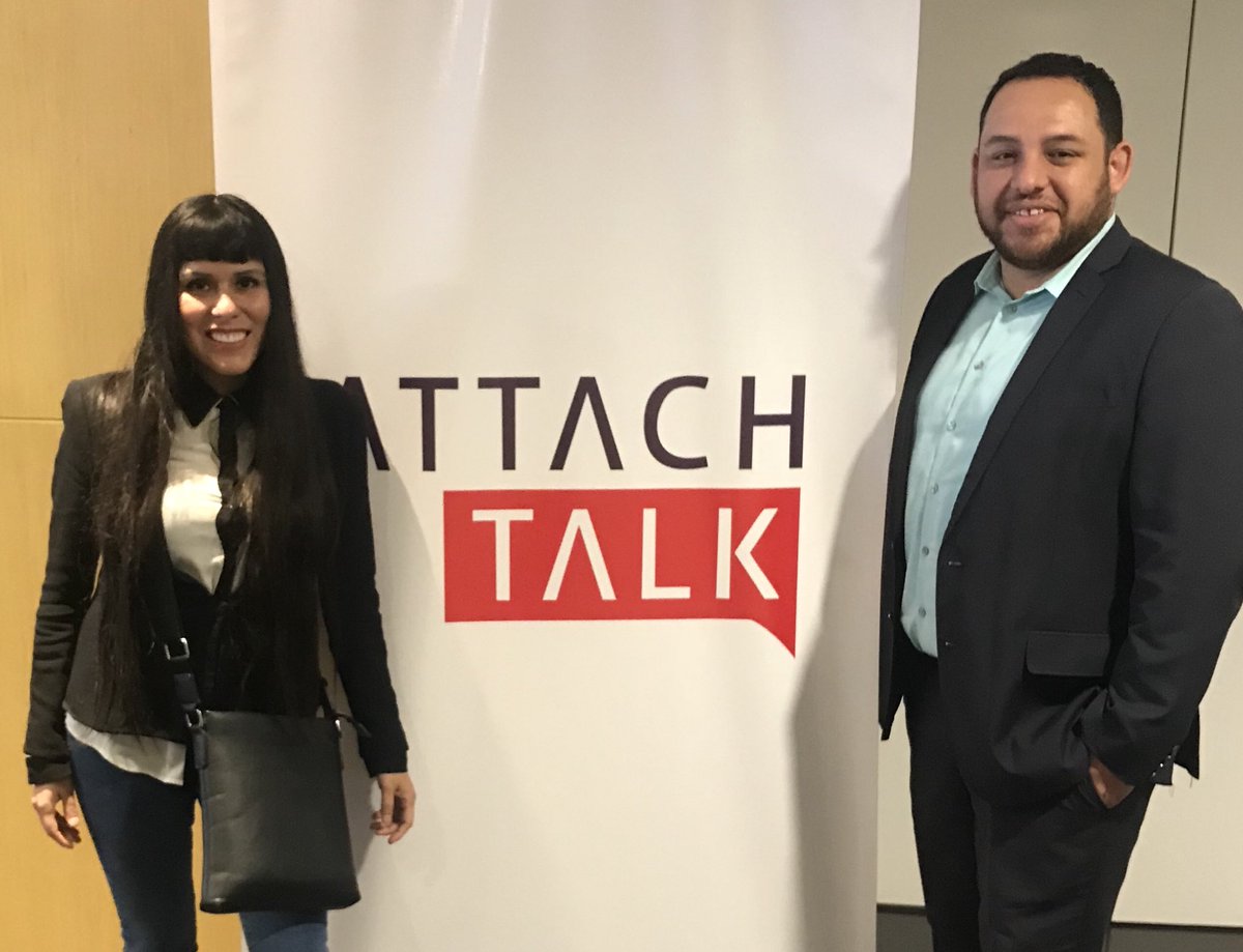socialmeetclub's tweet photo. Gracias a la invitación de #CarloRodriguez CEO de @Attachmedia  a nuestra CEO &amp; Founder @agentesecret , estuvimos en la 1era. edición de #AttachTalk : Inteligencia Artificial aplicada a los negocios. Se vienen grandes cambios en el sector empresarial #Attachmedia15 #Attach15 https://t.co/w7DGtlKLom