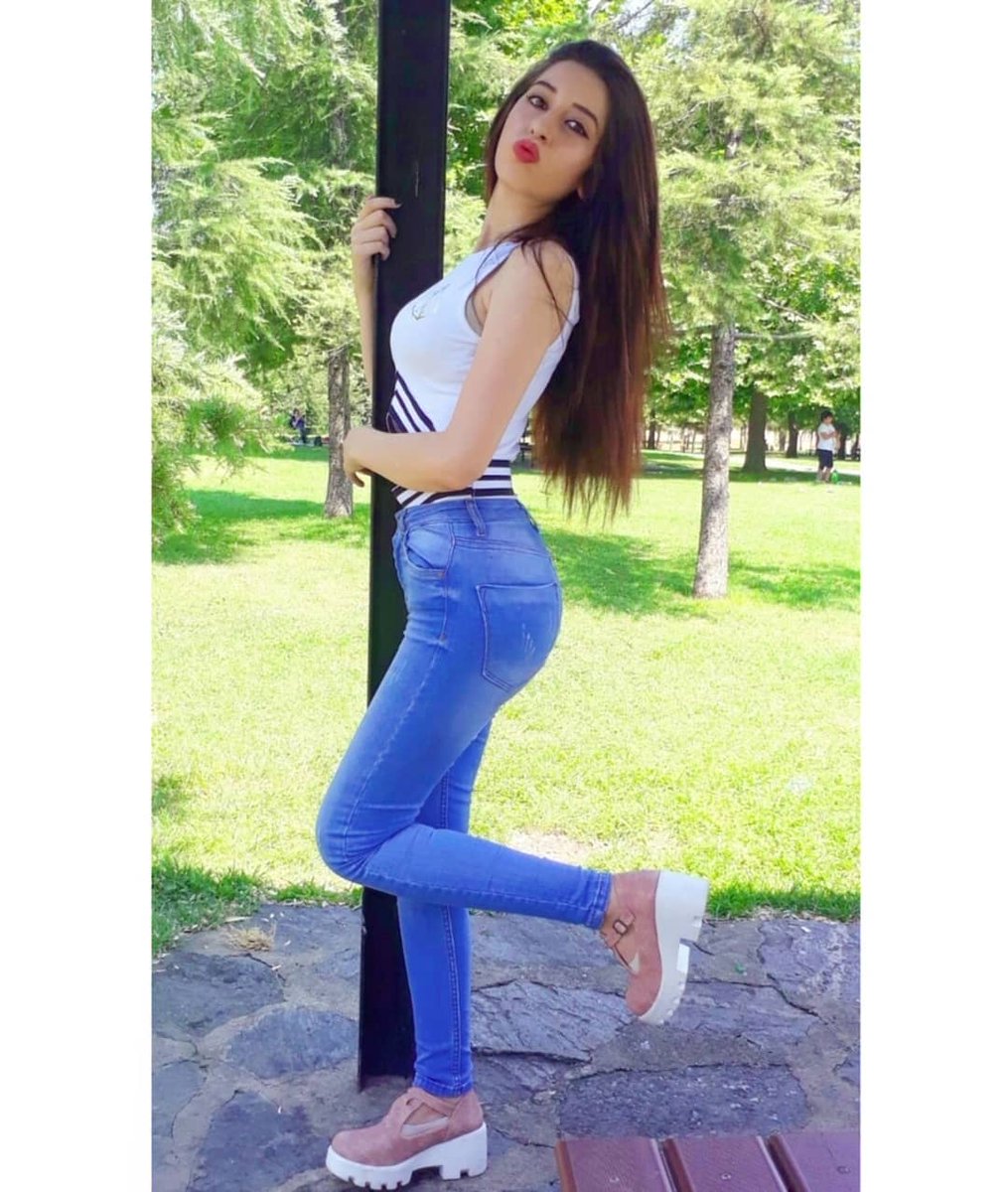 Burcuu (@burcuu355) on Twitter photo 