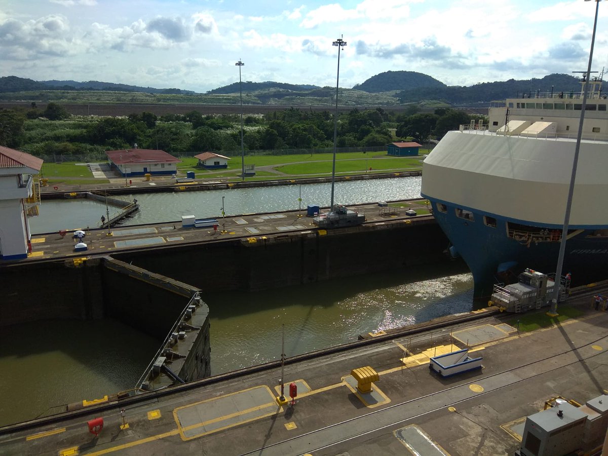 Pocos lugares como #Panama para entender la importancia de la seguridad hídrica para la sostenibilidad económica.
El canal es dependiente de agua dulce captada en lagunas artificiales, y es por tanto sensible a los efectos del cambio climático en la disponibilidad del recurso.