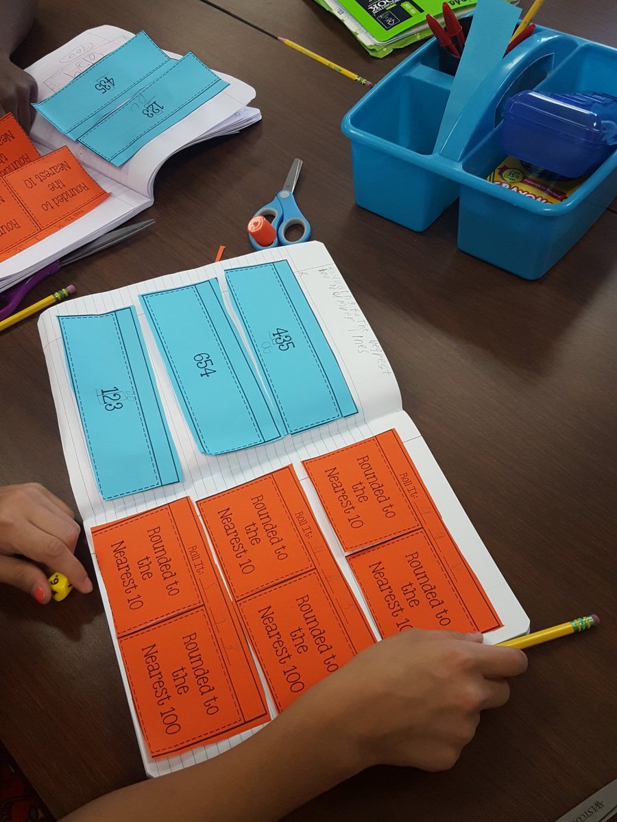 RamseysRoom's tweet photo. Roll and Round to review estimating! Math is fun! #rugelallin #westsidebestside #mesq4th https://t.co/GgxOeNj9w0