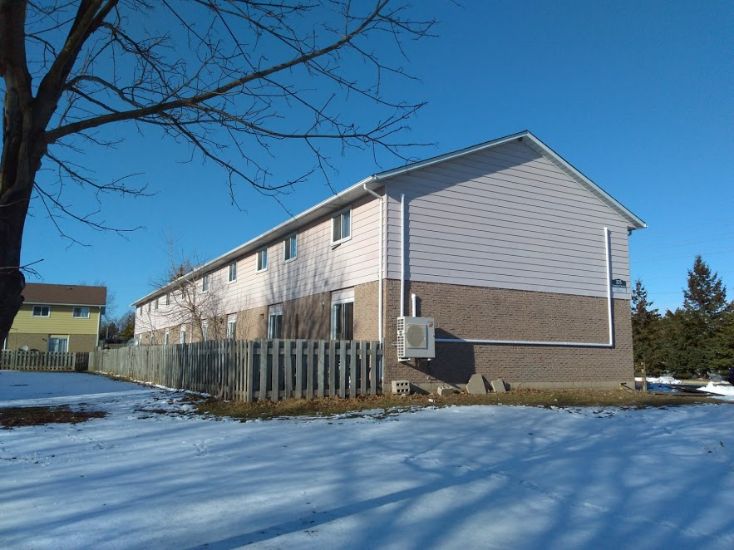 Demonstrated performance of #ductless mini-split air source heat pump #ASHPs in a multi-unit residential townhouse complex - straightforward to retrofit, simple to operate and proven to work bloomcentre.com/cleantech-case… <a href="/cricket_energy/">Cricket Energy</a> @STEPLivingCity