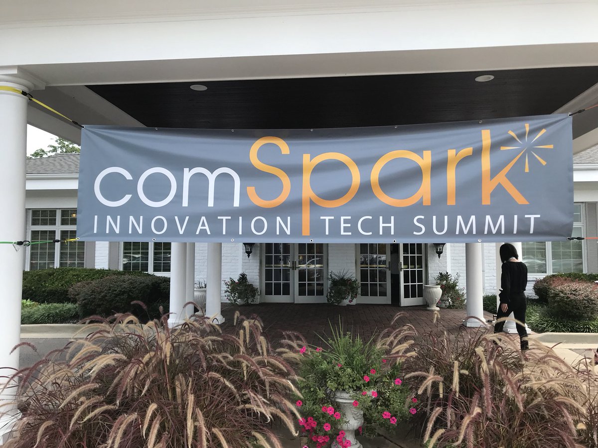 LakotaRealWorld's tweet photo. Thanks #comSpark2018 for a great event! Incredible to learn how many great opportunities there are for our students in the world of technology! #WEareLakota https://t.co/PqUtRLANJF