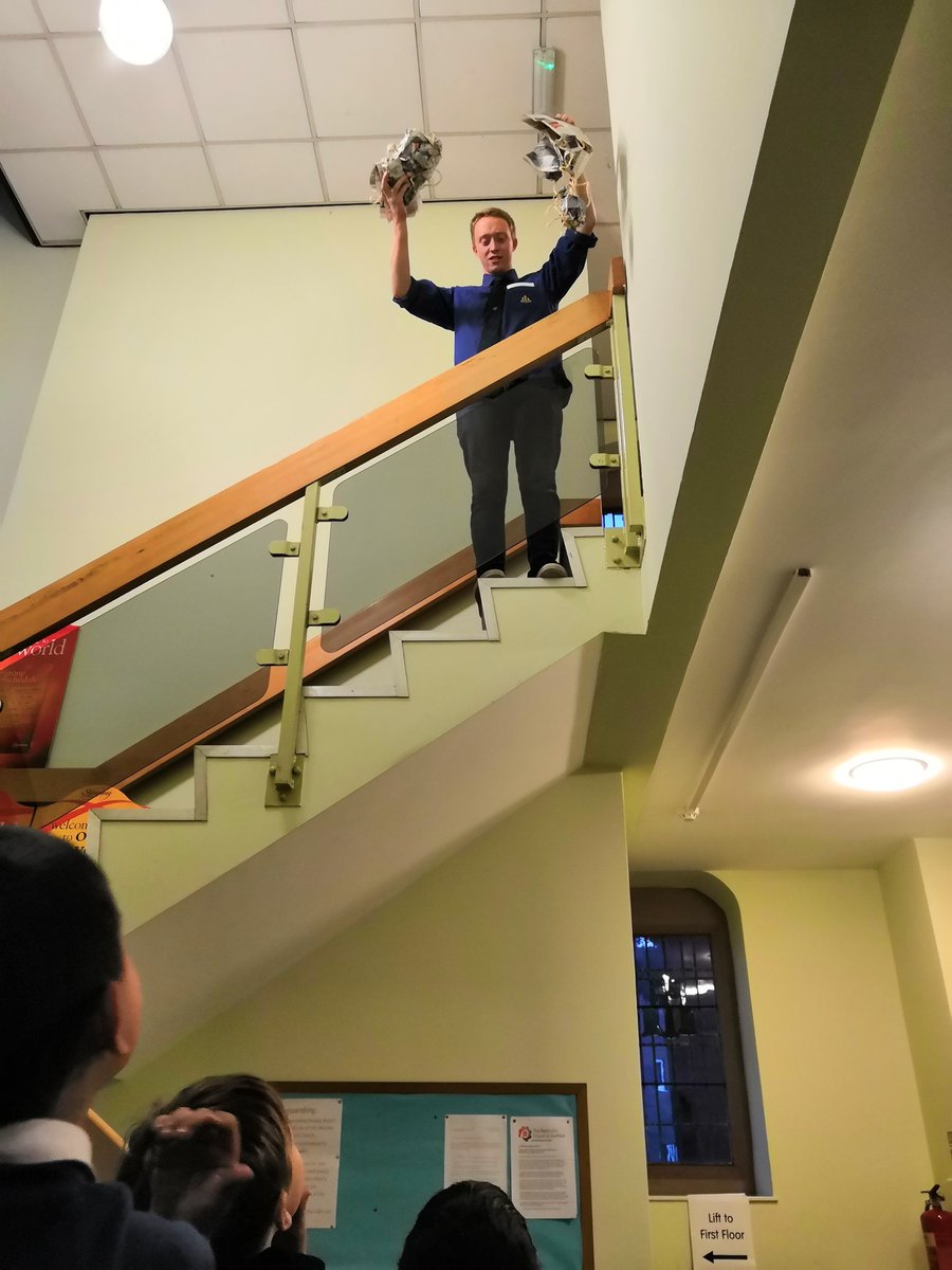 30thSheffieldBB's tweet photo. Tonight the boys had an 'egg drop' competition. They were eggscited for the drop, the results were cracking, but Team B were left with egg on their face!
#eggs https://t.co/Ai8olKzYHC