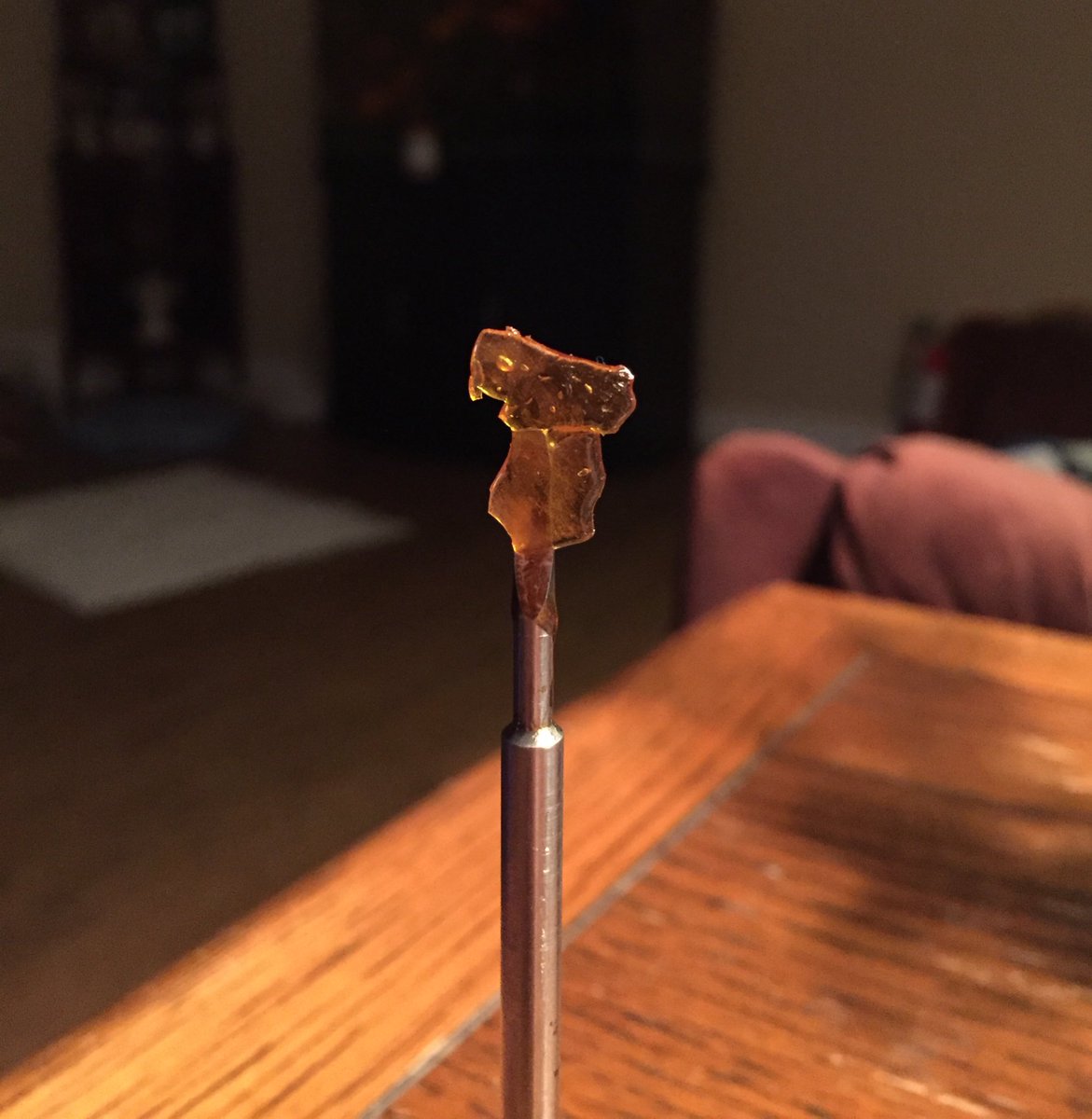thcdolls's tweet photo. Do you prefer dabs or flower? #dabs #weed https://t.co/ZIka9M1gQl
