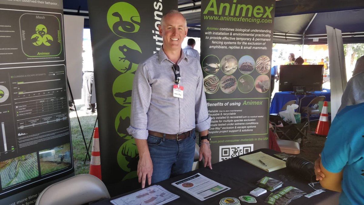 AnimexInt's tweet photo. Having fun at the fair! @CaltransHQ #innovation #ecology #reducingroadkill #roadecology https://t.co/OGLP3vu8n4