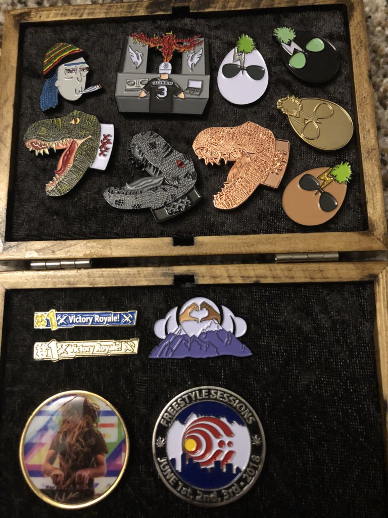GrantM33411845's tweet photo. A year of creations ☺️ #rickandmorty #illenium #claudevonstroke #greenvelvet #getreal #excision #fortnite #bassnectar #saidthesky #illenial #headbanger #dirtybird #pinspired https://t.co/gio9UCZ7Kj